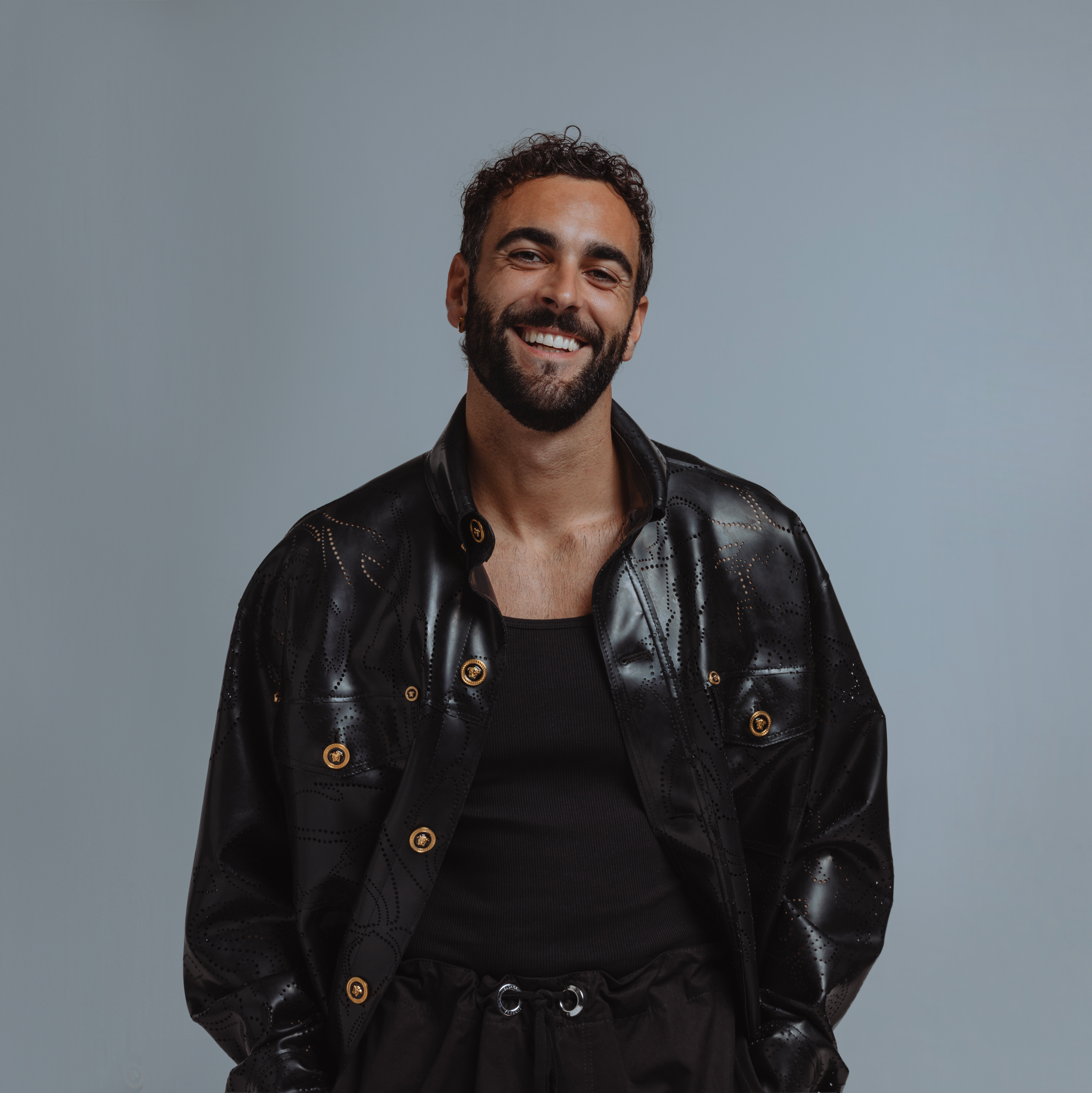 A smiling Marco Mengioni